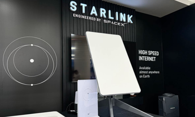 Starlink to supplement, not replace, Internet networks in Vietnam: experts